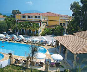 Řecký hotel Porto Koukla Beach s bazénem na ostrově Zakynthos