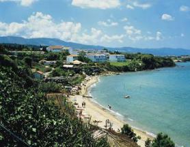 Ostrov Zakynthos a hotel Louis Plagos Beach s pláží