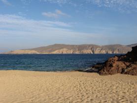 Zakynthos s pláží na ostrůvku Agios Sostis